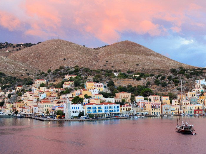Symi sunrise pink
