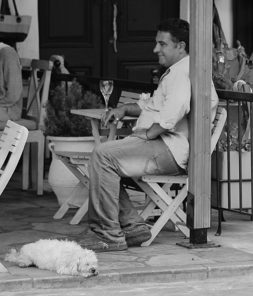 Symi black and white.