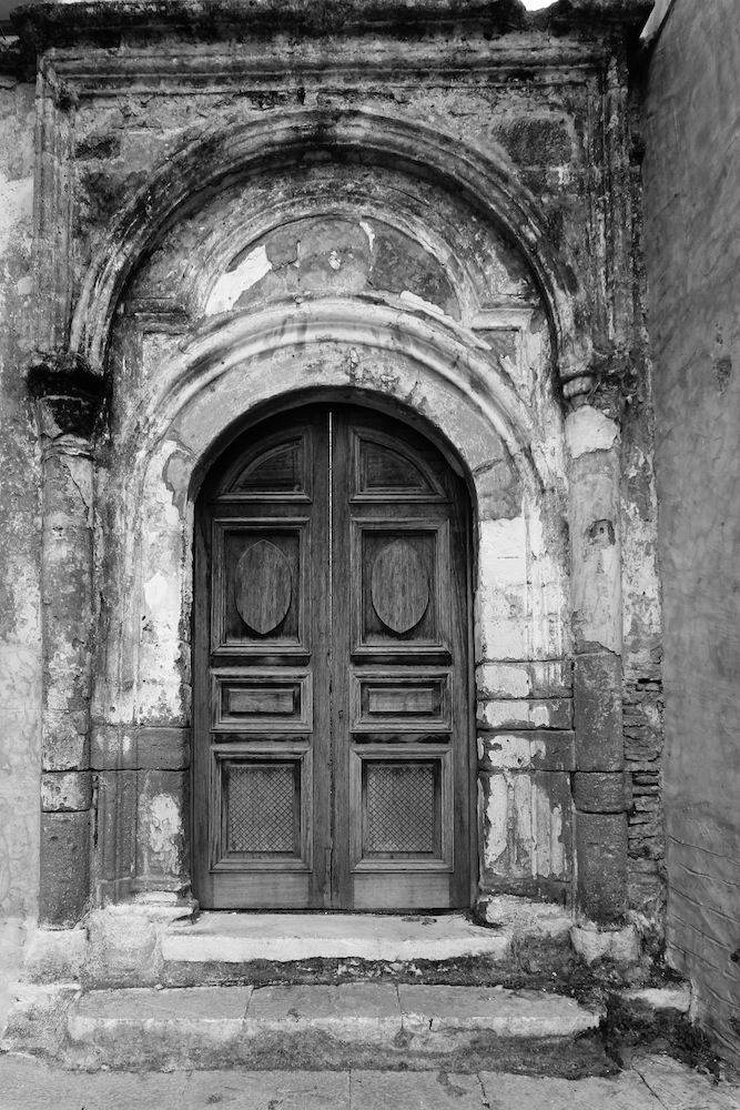 Symi Door Black and White
