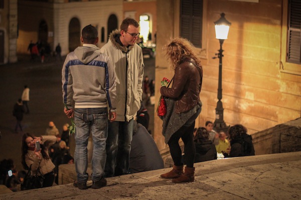 Rose Scam Rome Spanish Steps