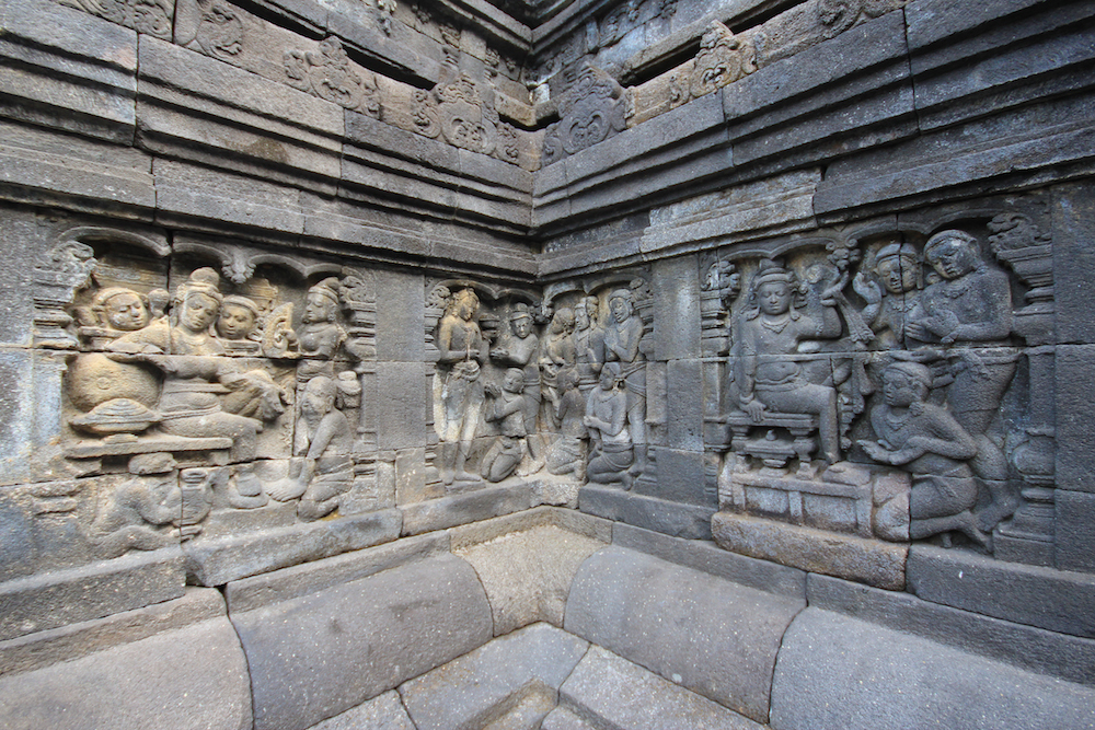 Borobudur Carvings