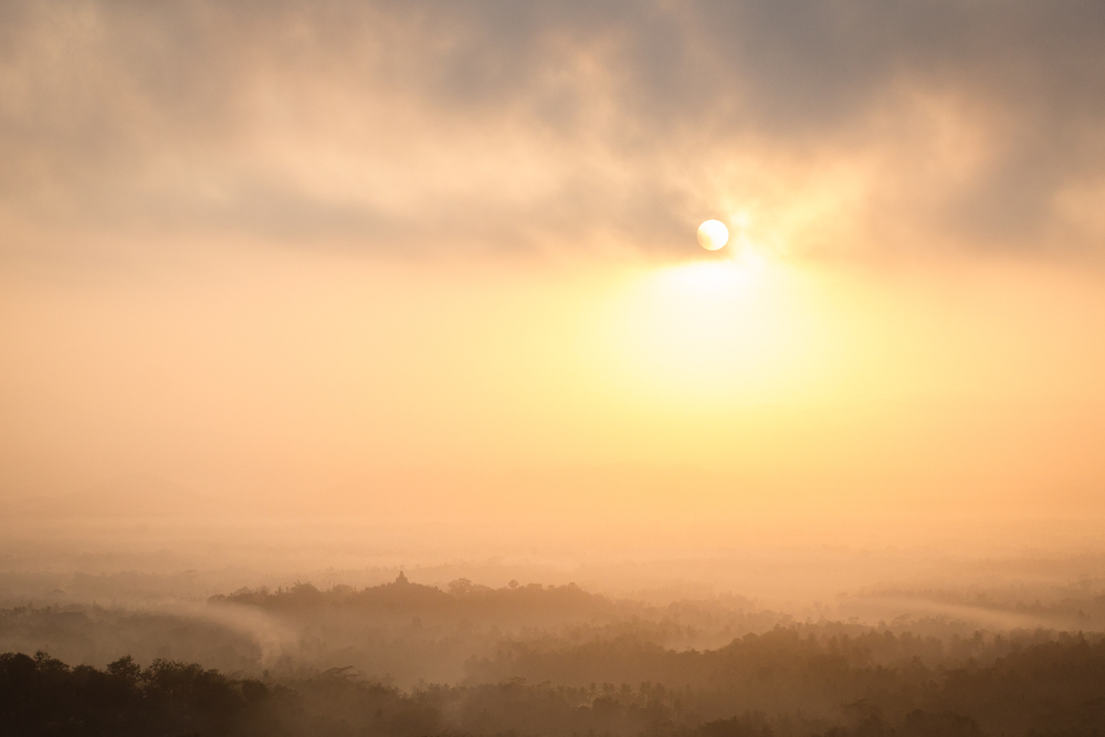 Punthuk Setumbu Hill at sunrise