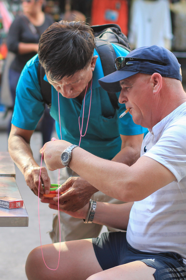 Magic lessons, Khao San Road