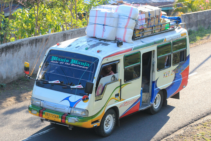 Mini bus on the trans-flore highway