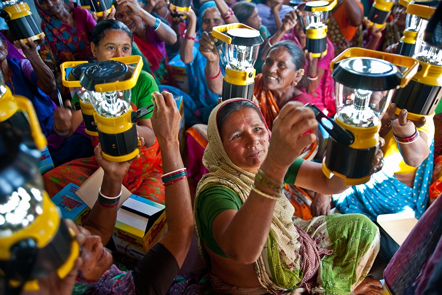 Photo by Annie Griffiths