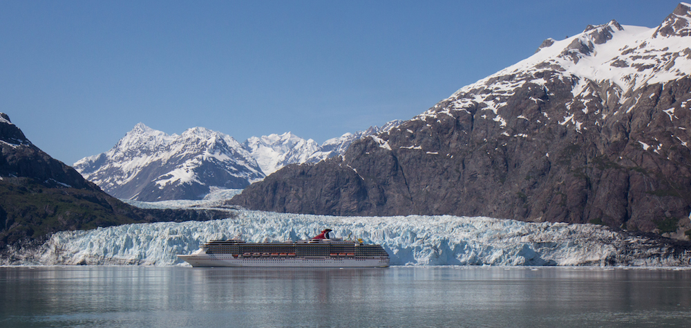 Marjorie Glacier, with cruise ship for perspective.
