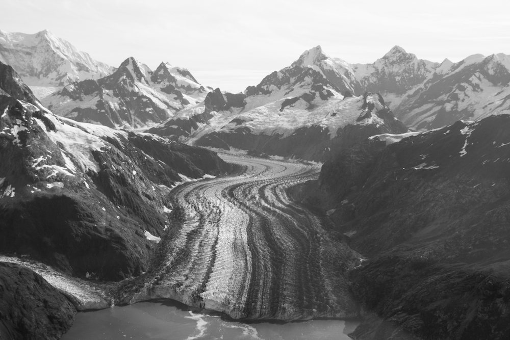John Hopkins Glacier flight-seeing