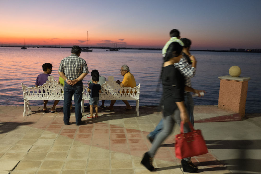 La Paz malecon danger