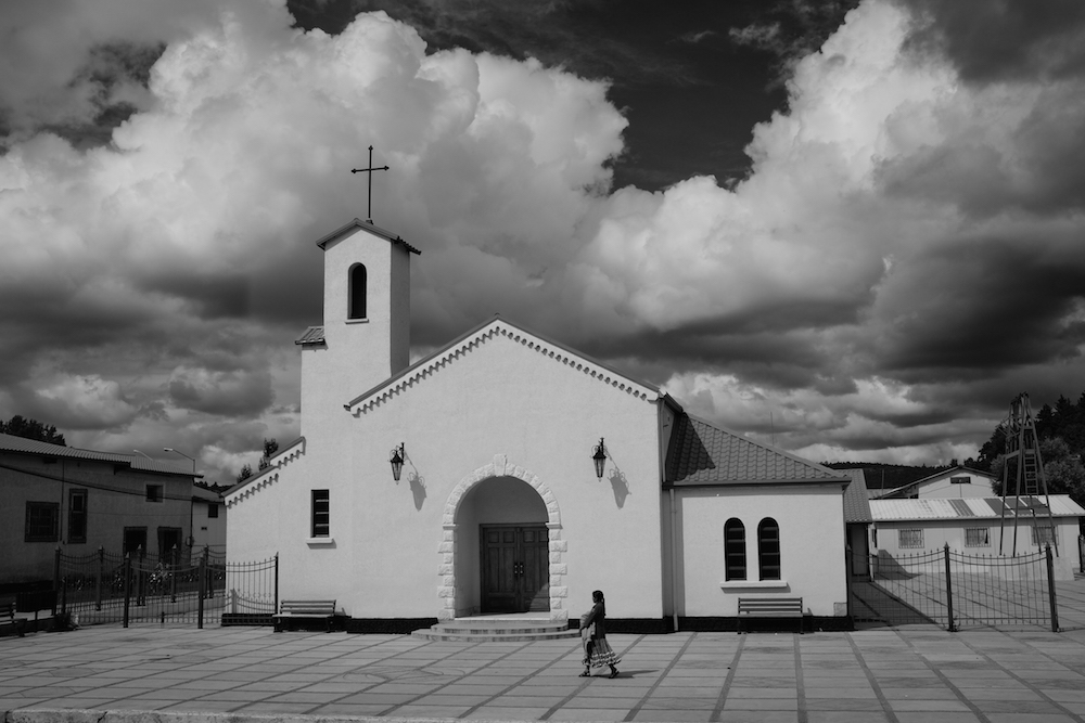 Creel church black and white