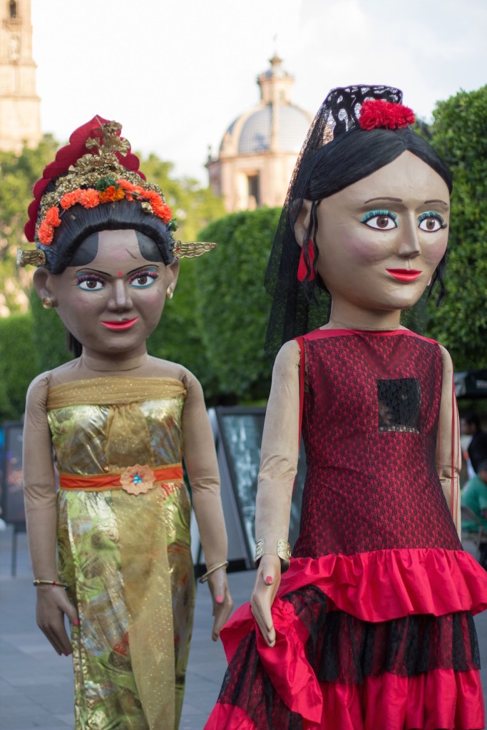 Morelia giant people