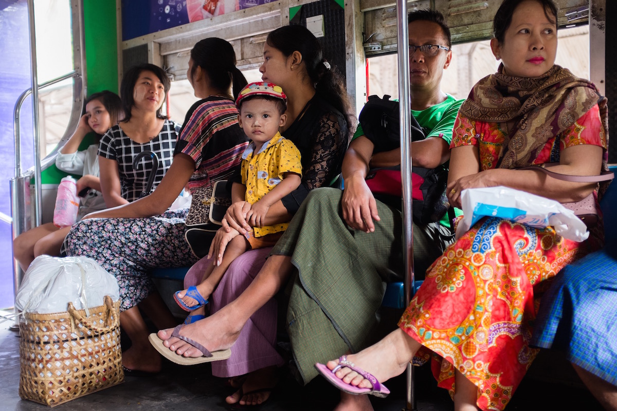 Family inside the circle train.