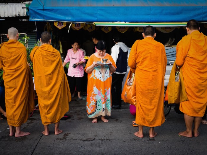 Bangkok monks