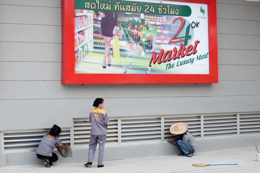 bangkok-red-street-photos7