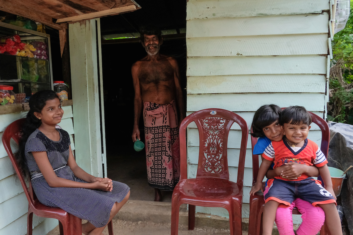 Sri Lanka family