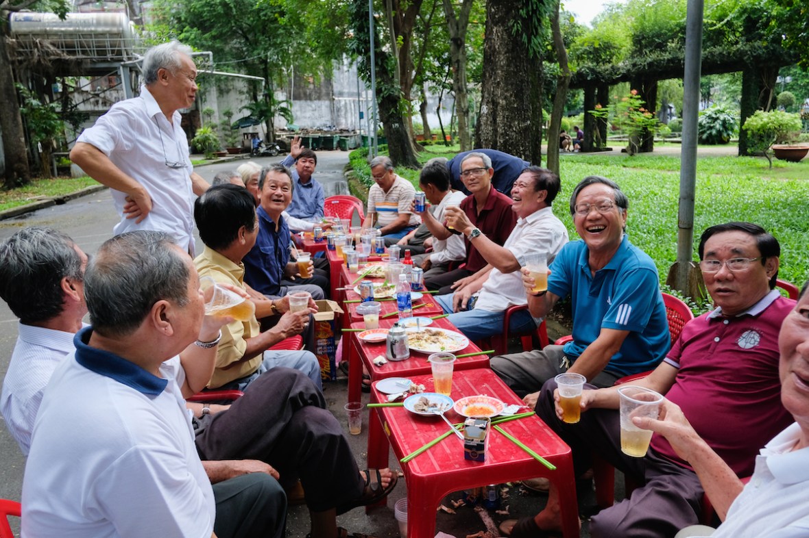 Vietnam men in the park