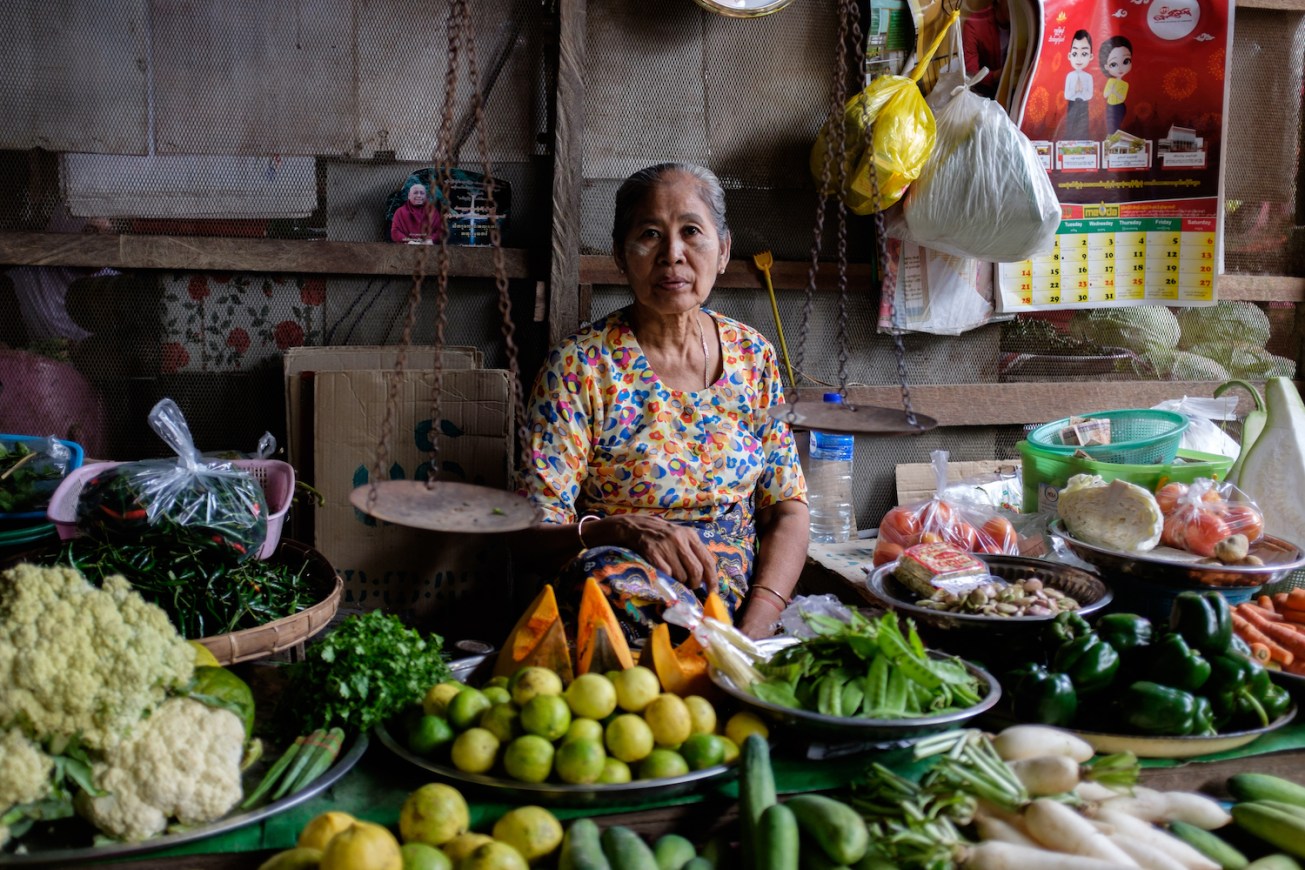 Street photography market