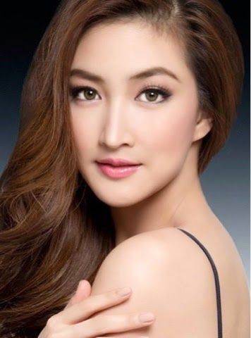 Khemanit Jamikorn Pancake