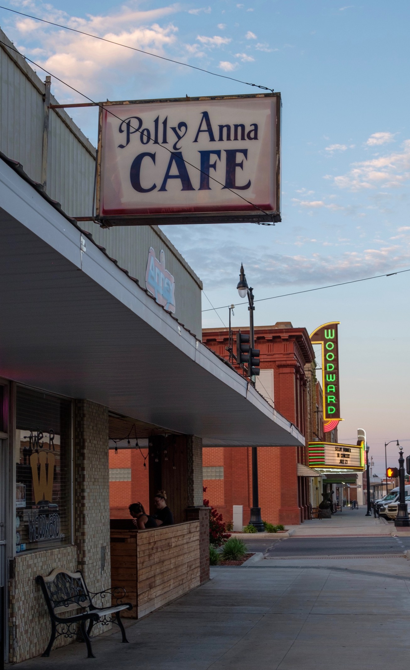 Polly Anna Cafe Woodward