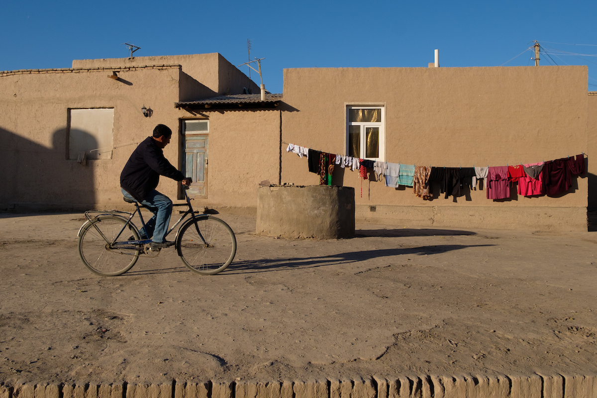 Uzbekistan street photography
